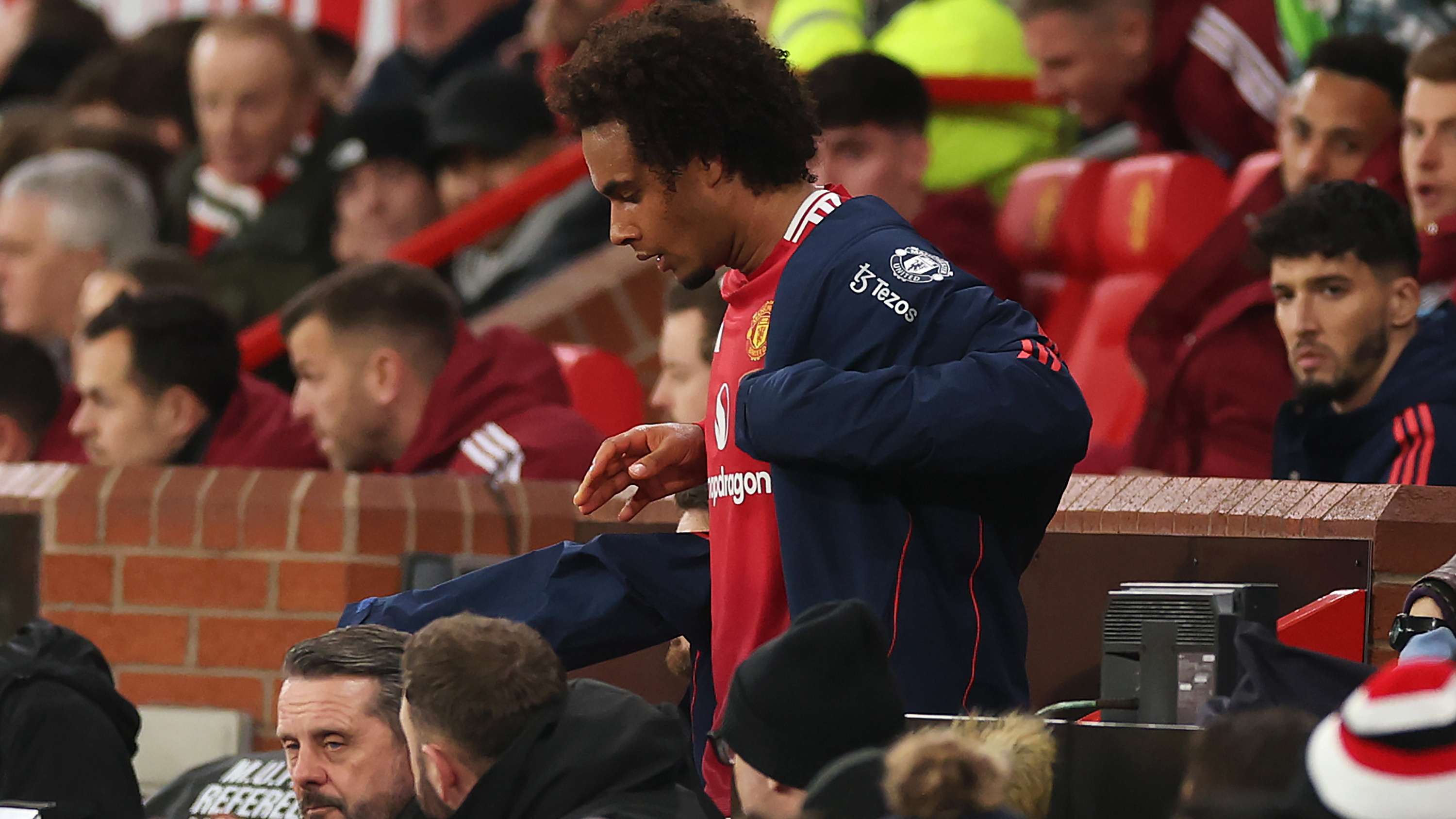 的竞争激烈 的竞争激烈